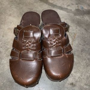 Clogs, Women’s Size 10 Brown